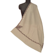 Load image into Gallery viewer, Sanskriti Vintage Cream Pure Woolen Shawl Hand Crafted Suzani Long Throw Stole
