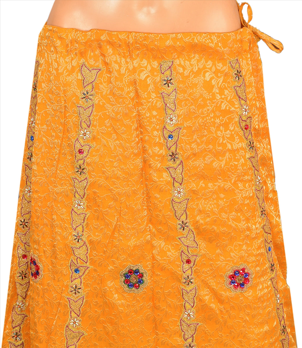 Sanskriti Vintage Indian Bollywood Women Long Skirt Hand Beaded Woven L Size Lehenga