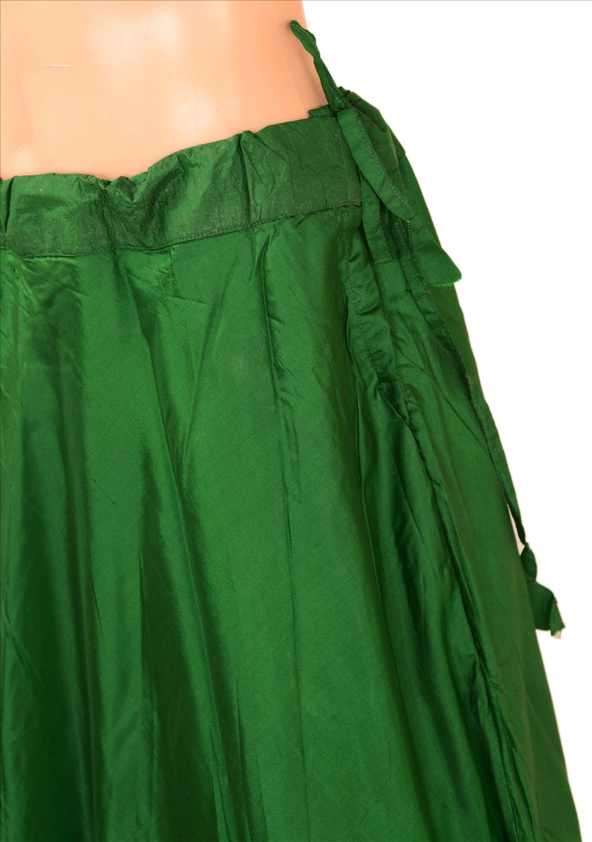 Sanskriti Vintage Indian Bollywood Women Long Skirt Embroidered Green XL Size Lehenga
