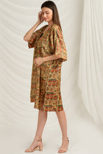 Load image into Gallery viewer, Sanskriti Vintage Kimono Jacket Pure Silk Hand Block Print, Upcycled Free Size
