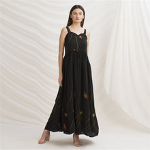 Load image into Gallery viewer, Sanskriti Vintage Sweetheart Maxi Dress, Pure Crepe Silk Upcycled Sari, S-M Size
