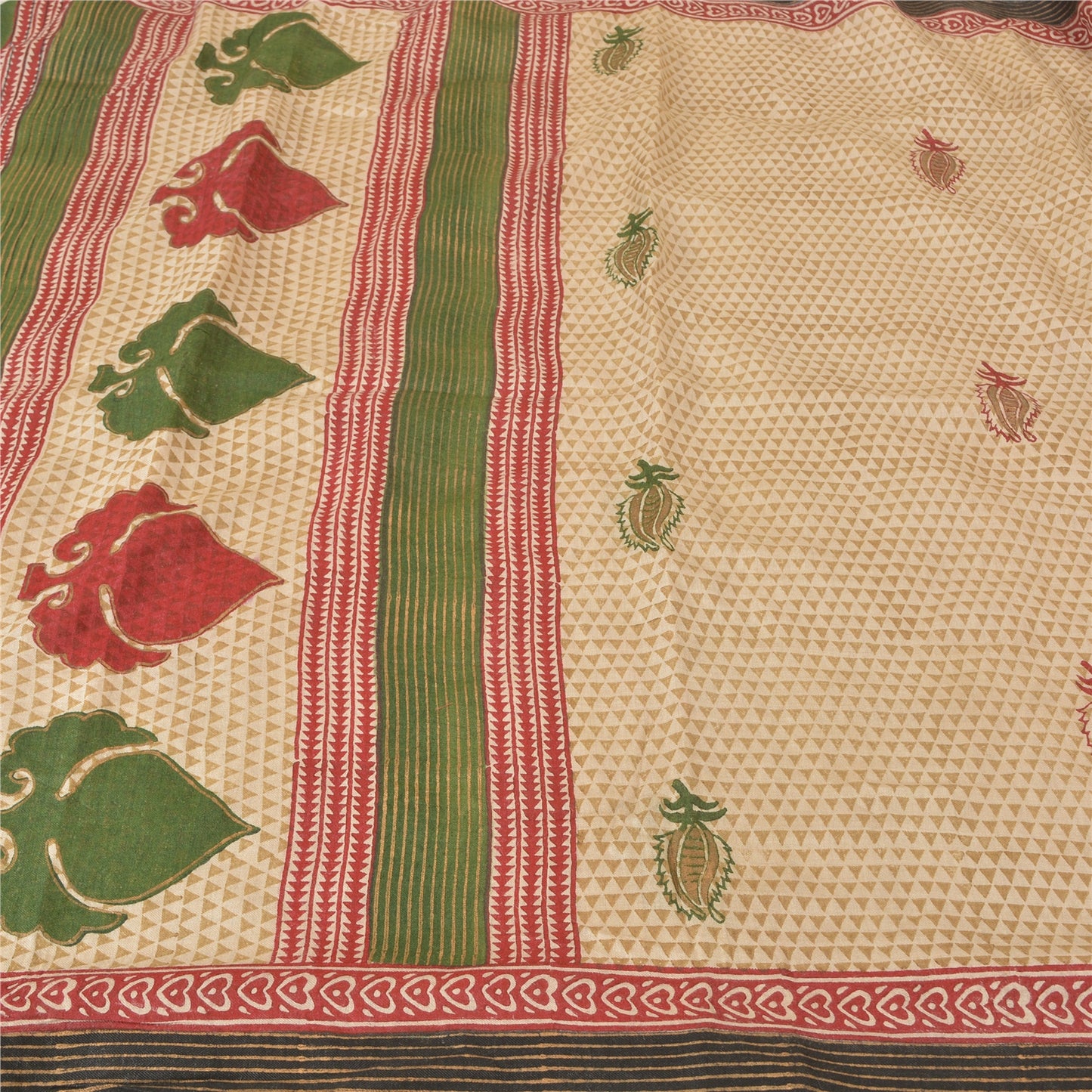 Sanskriti Vintage Ivory Heavy Indian Sarees Woolen Sustainable Fabric Printed 5 Yard Sari